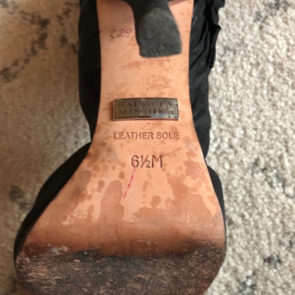 Badgley Mischka Pumps - Picture 5 of 6